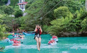 Giá vé tham quan Sông Chày - Hang Tối Quảng Bình