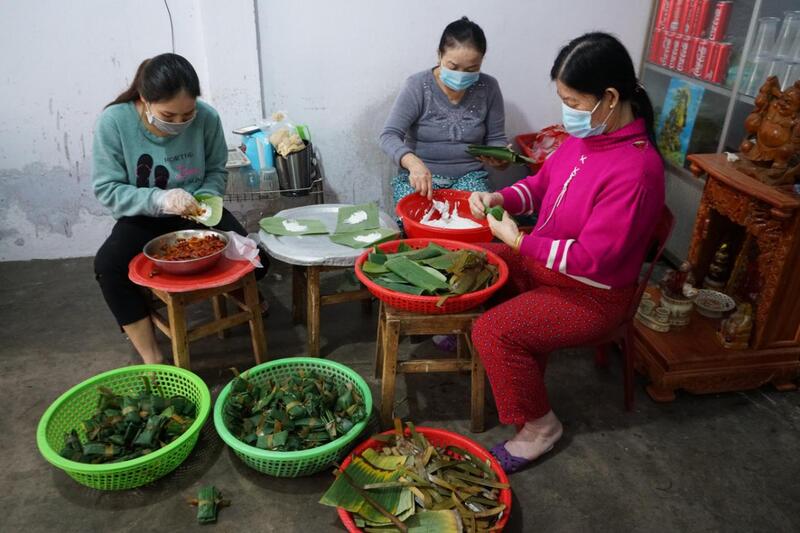 Làm bánh bột lọc