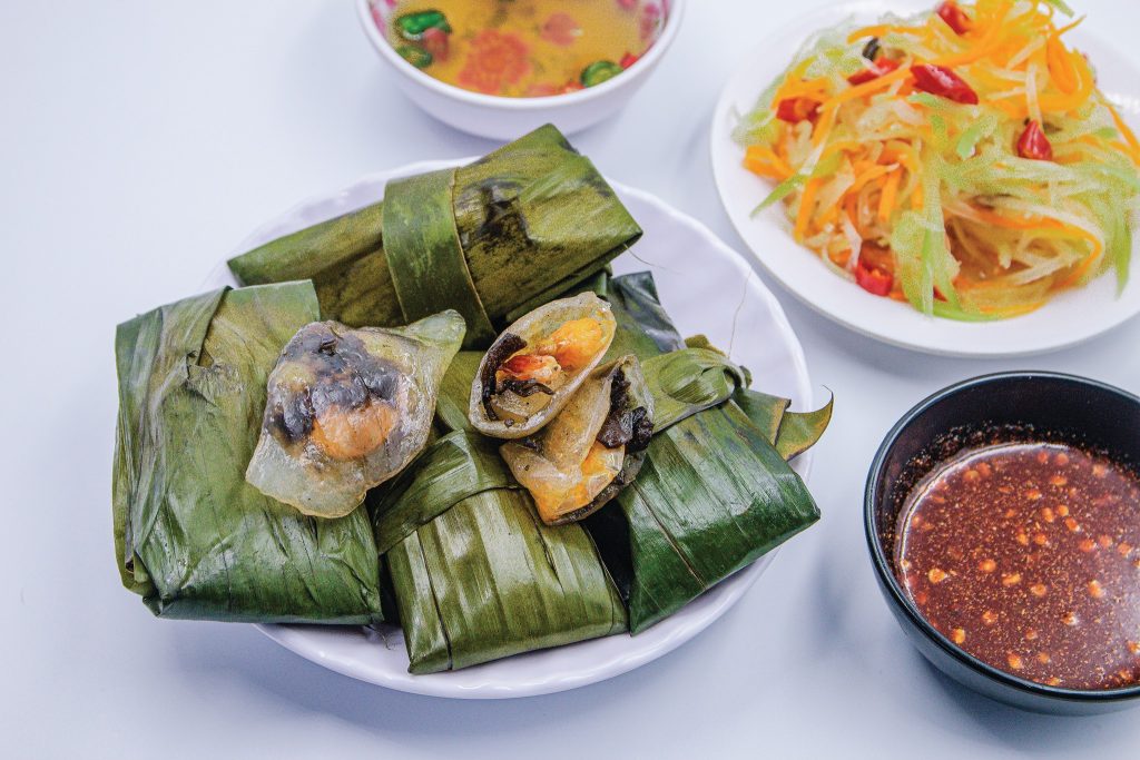 Bánh lọc sau khi đã rã đông và hấp chín