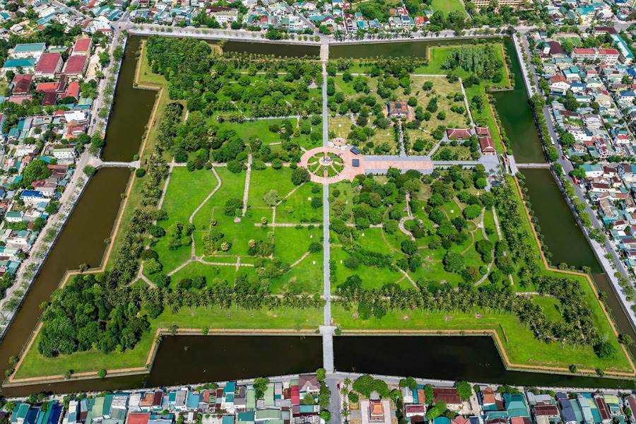 Thành cổ một trong các địa điểm du lịch Quảng Trị có giá trị lịch sử