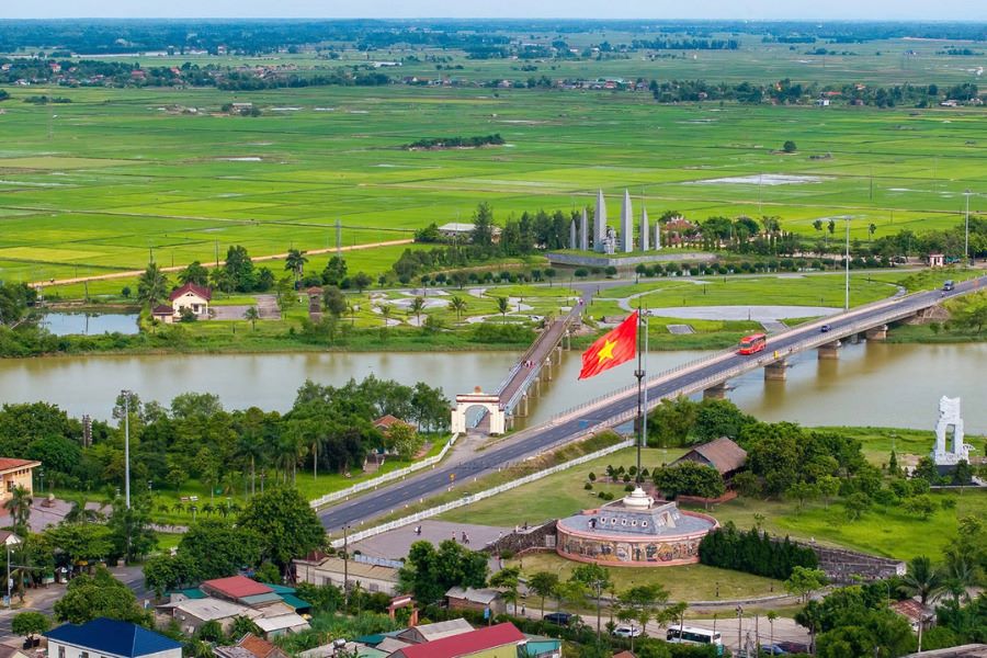 Du lịch Quảng Trị 1 ngày đến với Cầu Hiền Lương