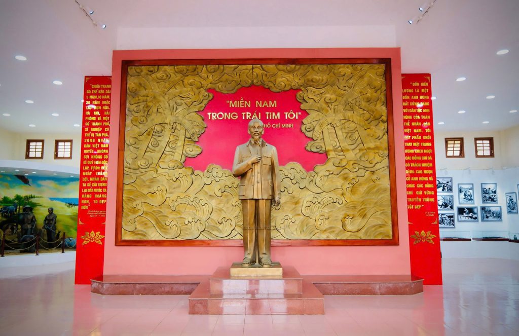 Bác Hồ trong nhà trưng bày Vỹ tuyến 17 và khát vọng thống nhất