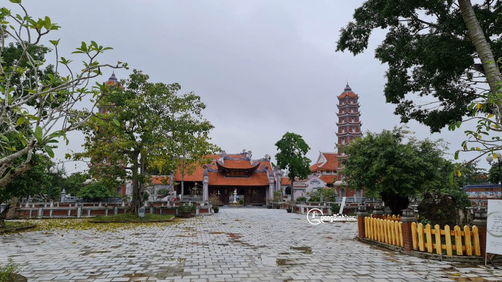 Tổng quan chùa Hoằng Phúc