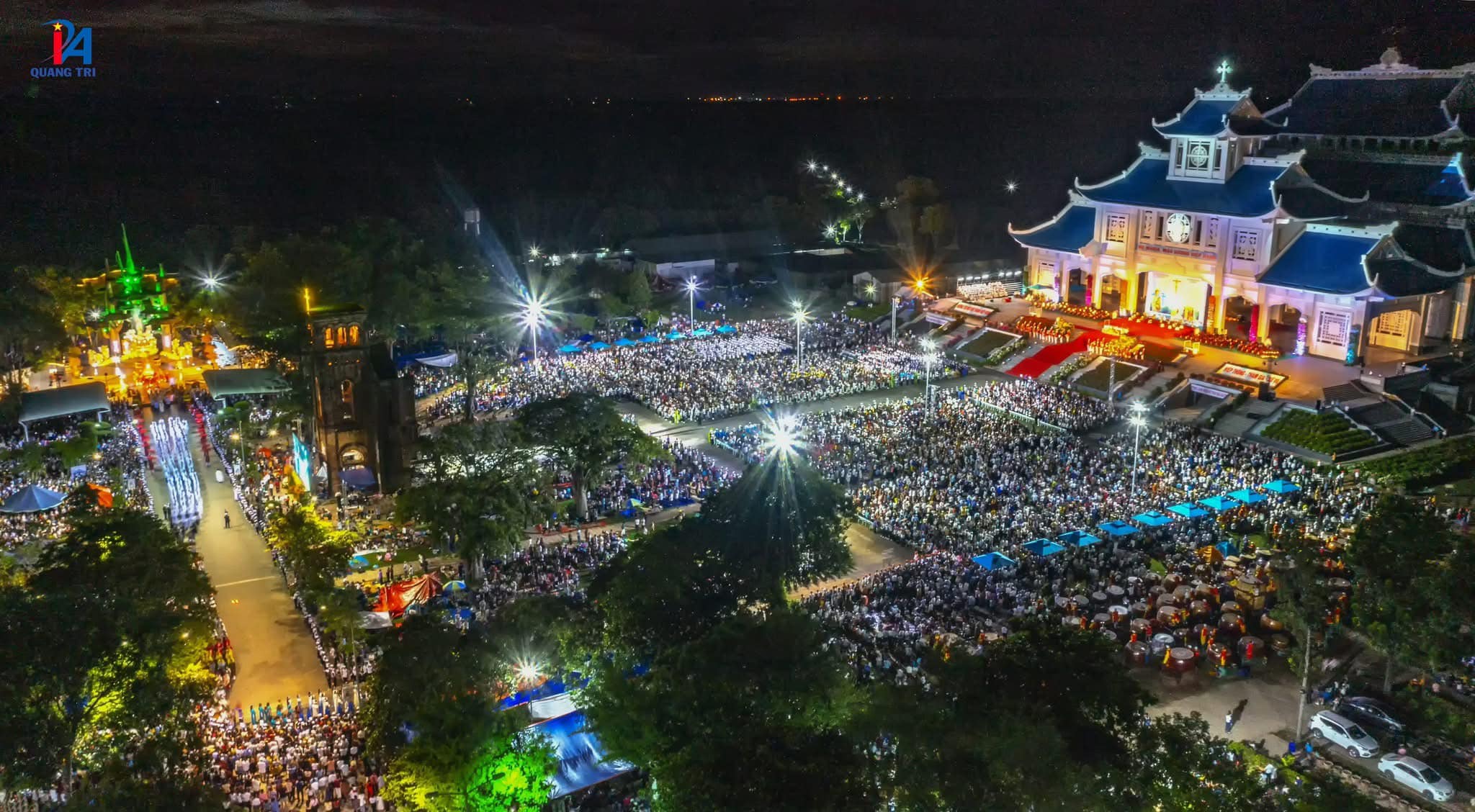 Rất đông người đến hành hương tại Trung tâm La Vang