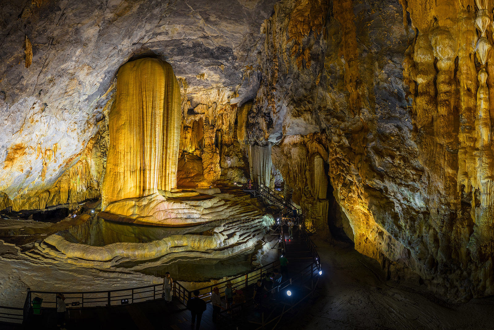 Động Thiên đường Quảng Trị